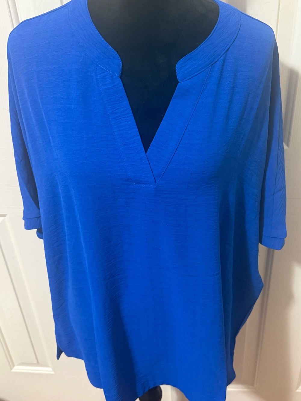 Women's Split-Neck Short Sleeve Top - Bold Royal Blue